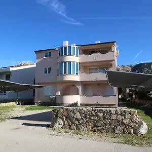 https://apartments-zic-mrakovcic.primorje-gorskikotar.com